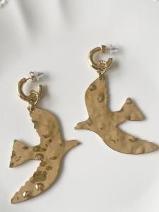 boucles hirondelle doré