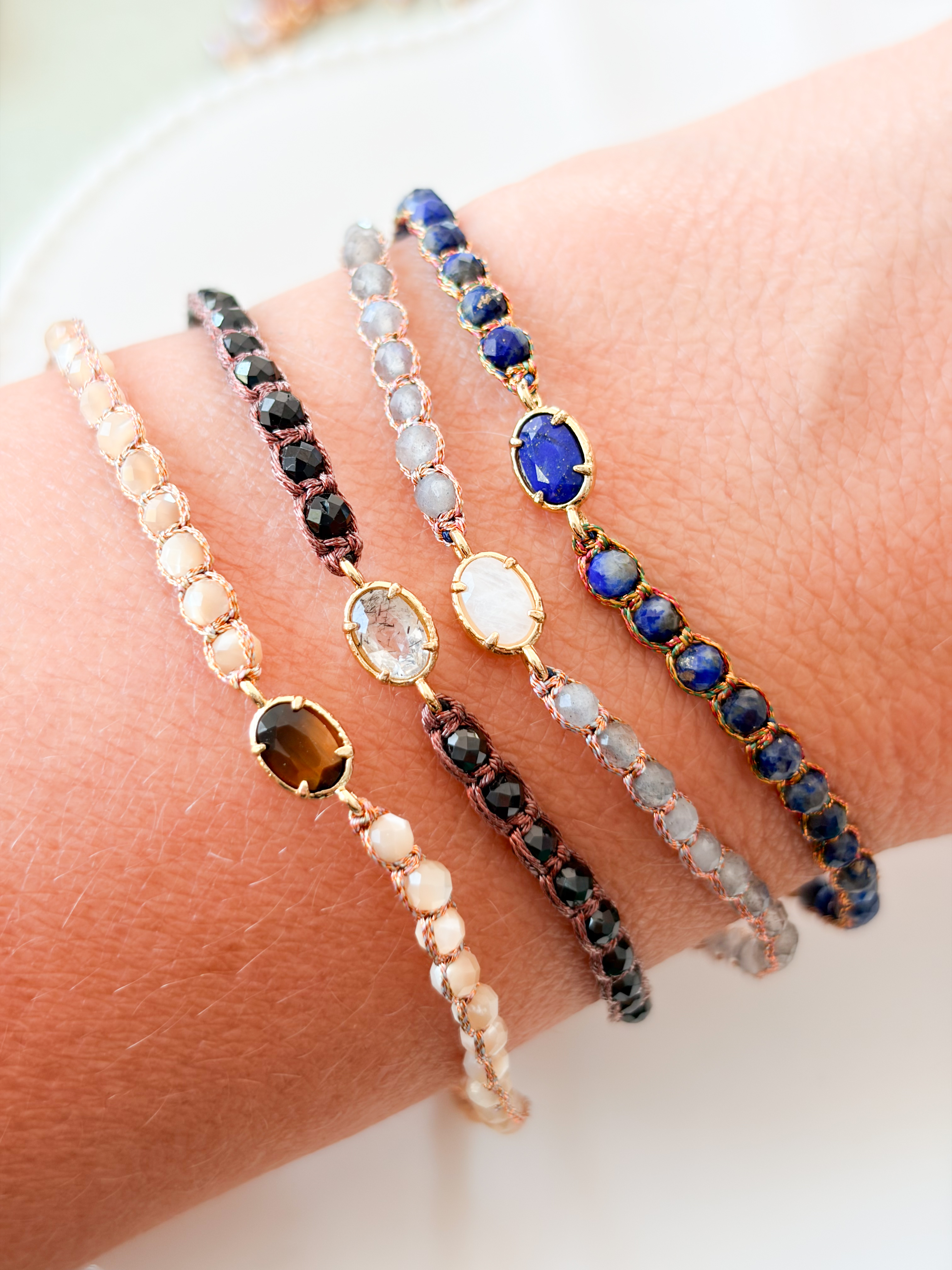 Bracelet pierres Odile gris doré