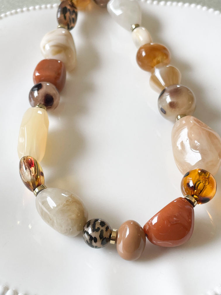 Collier Iris graou beige doré