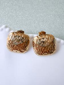 Boucles Clo doré