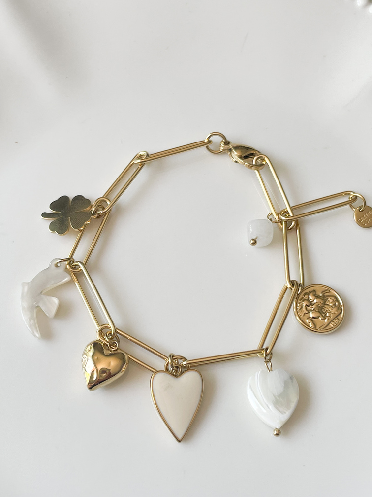 bracelet coeurs breloques blanc doré