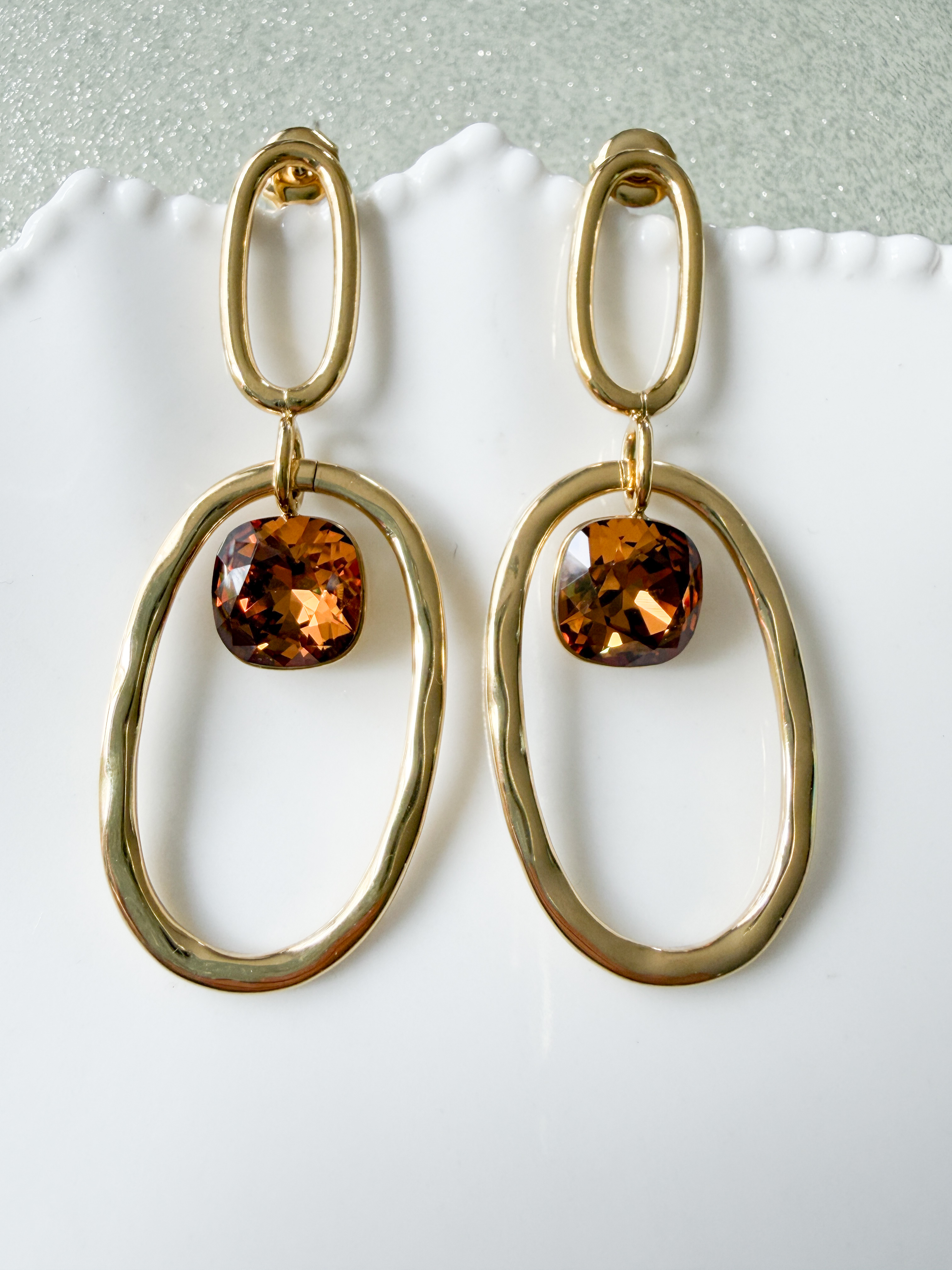 Boucles cristal longues marron doré