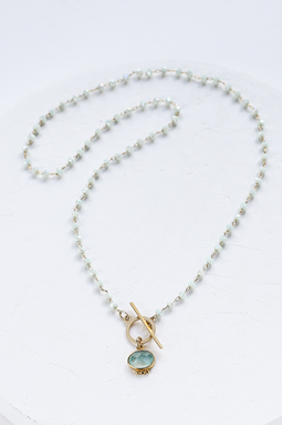 collier Rosemary vert doré de Shlomit Ofir