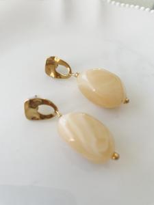 Boucles Paula beige doré