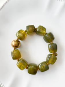 Bracelet perles vert doré