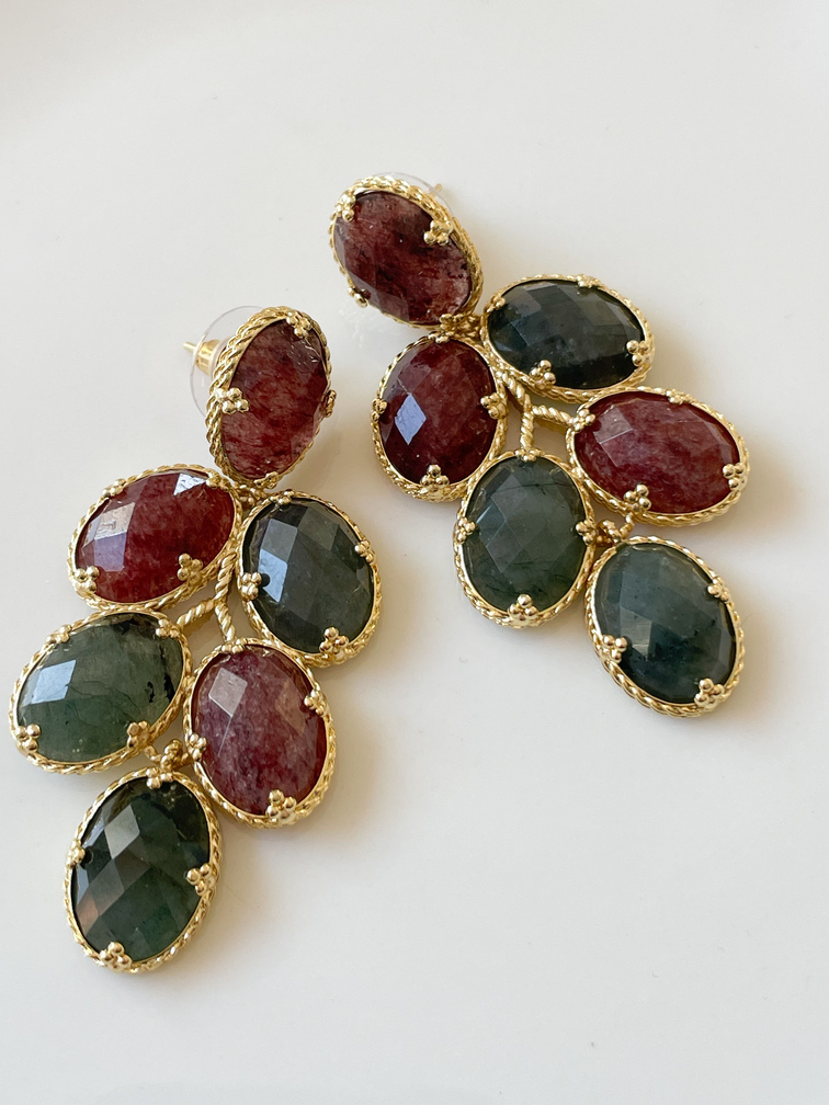 Boucles cascade pierre de la capsule Cricri