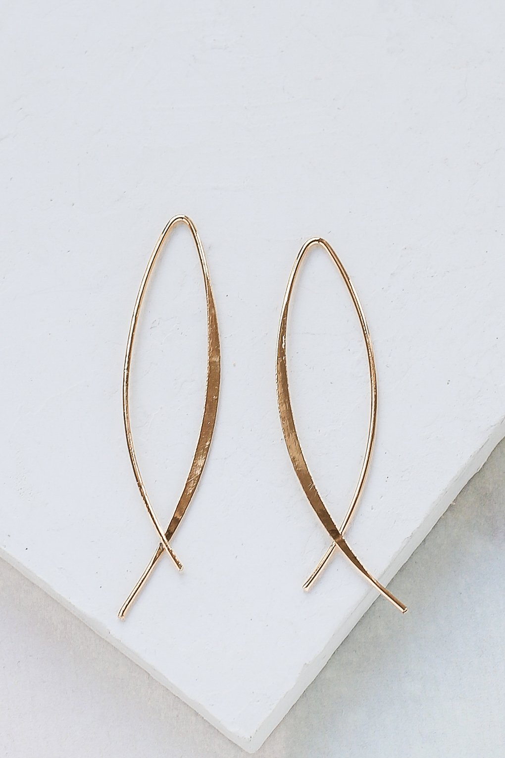 boucles sketch doré de Shlomit Ofir