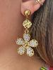 boucles fleur perles blanches doré