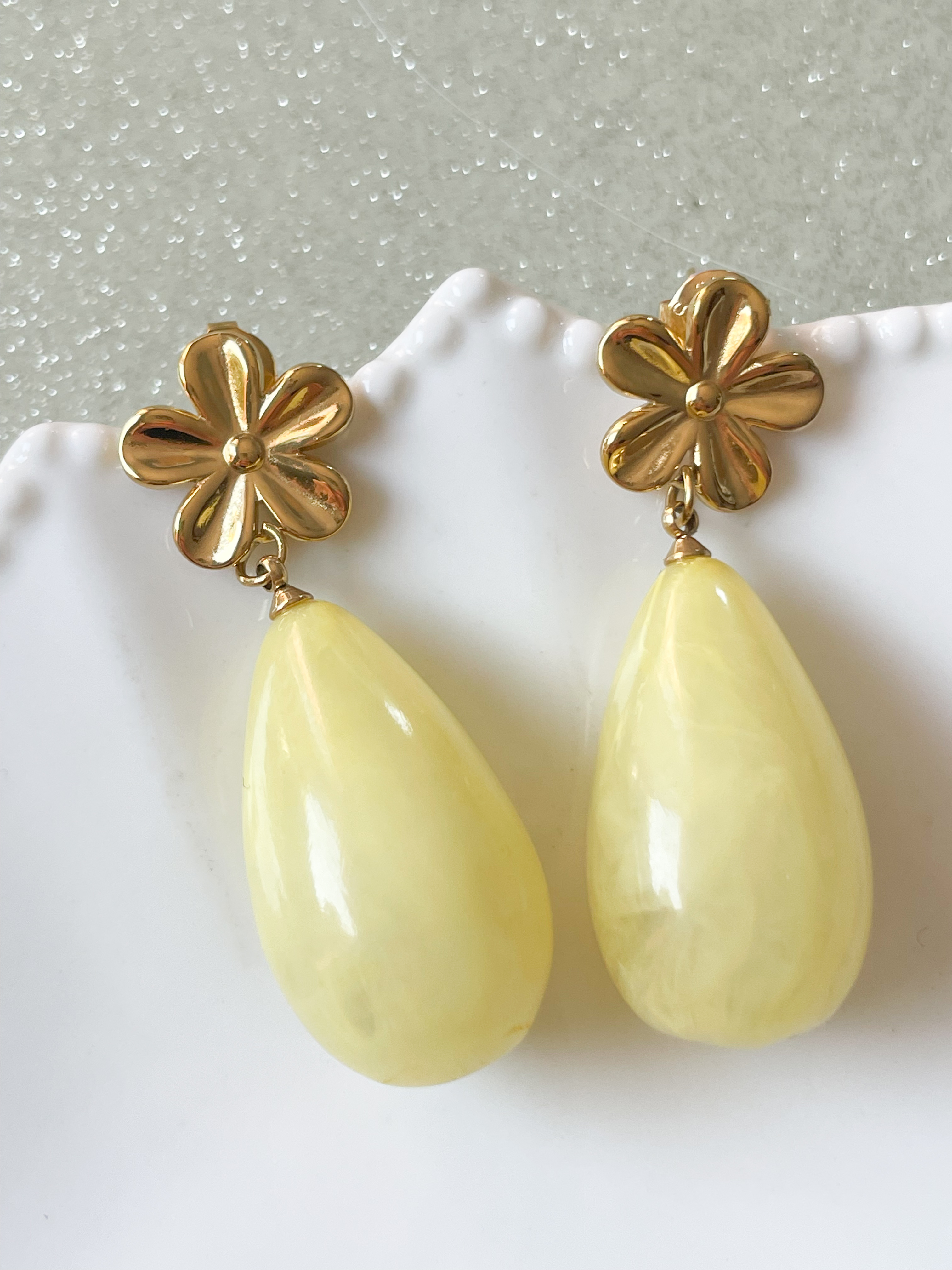 Boucles Claudia jaune doré