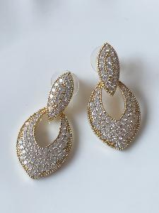 Boucles strass Emilie blanc doré