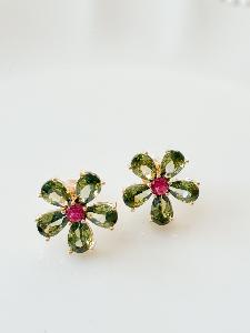 Boucles fleur puce doré