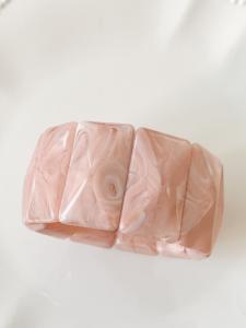 Bracelet résine rose de la capsule Cricri