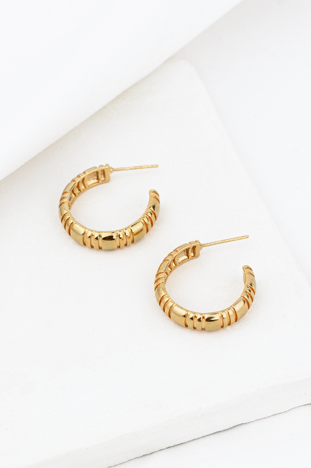 boucles Pippa doré de Shlomit Ofir