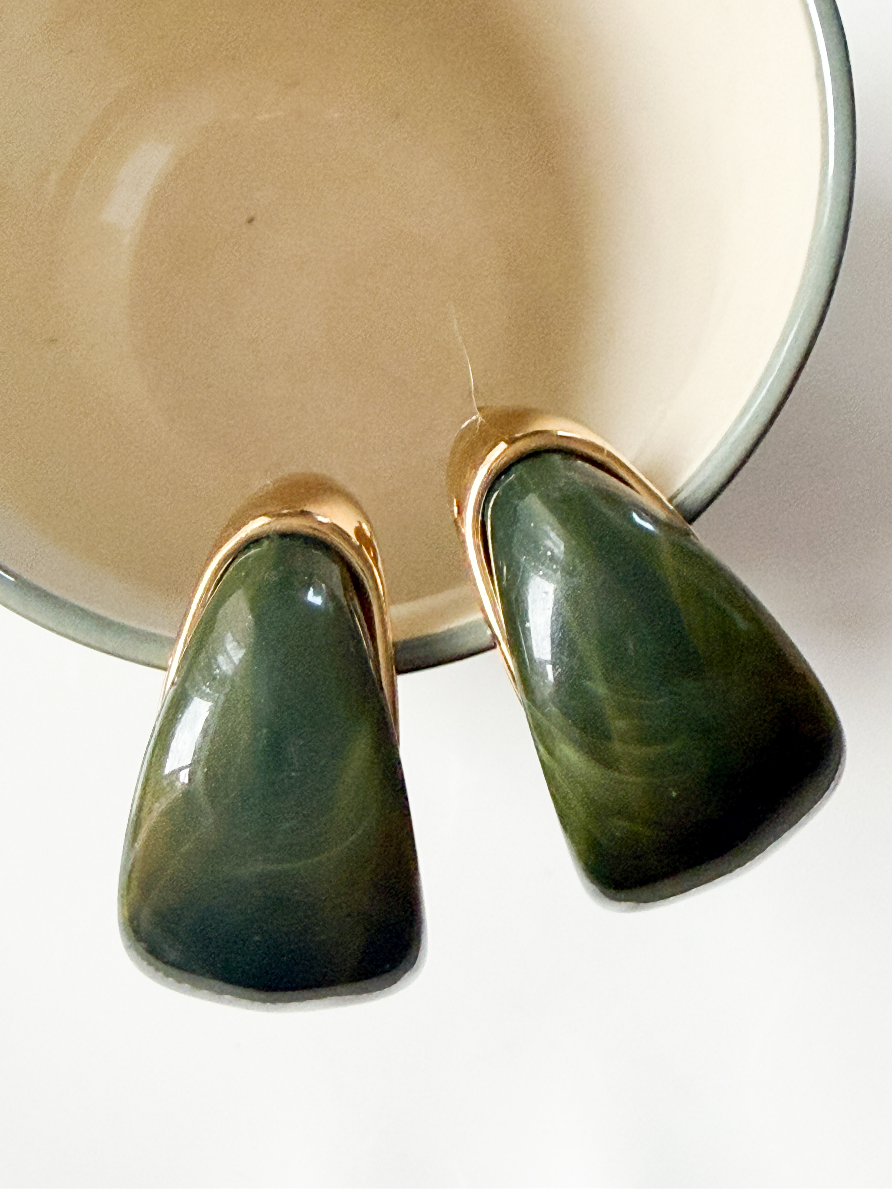boucles créoles Lou kaki doré