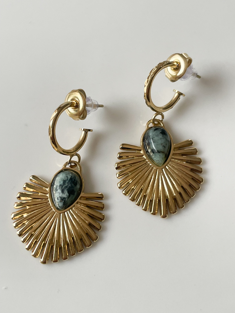 Boucles Isabelle vert petites doré