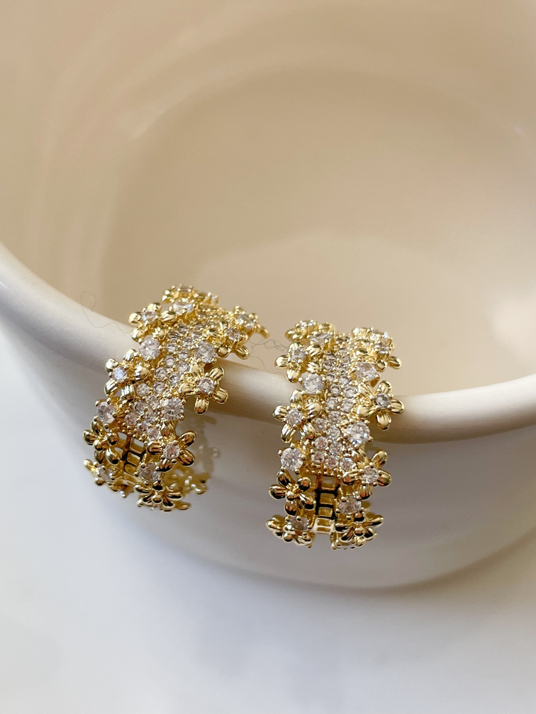 boucles Amanda fleurs doré