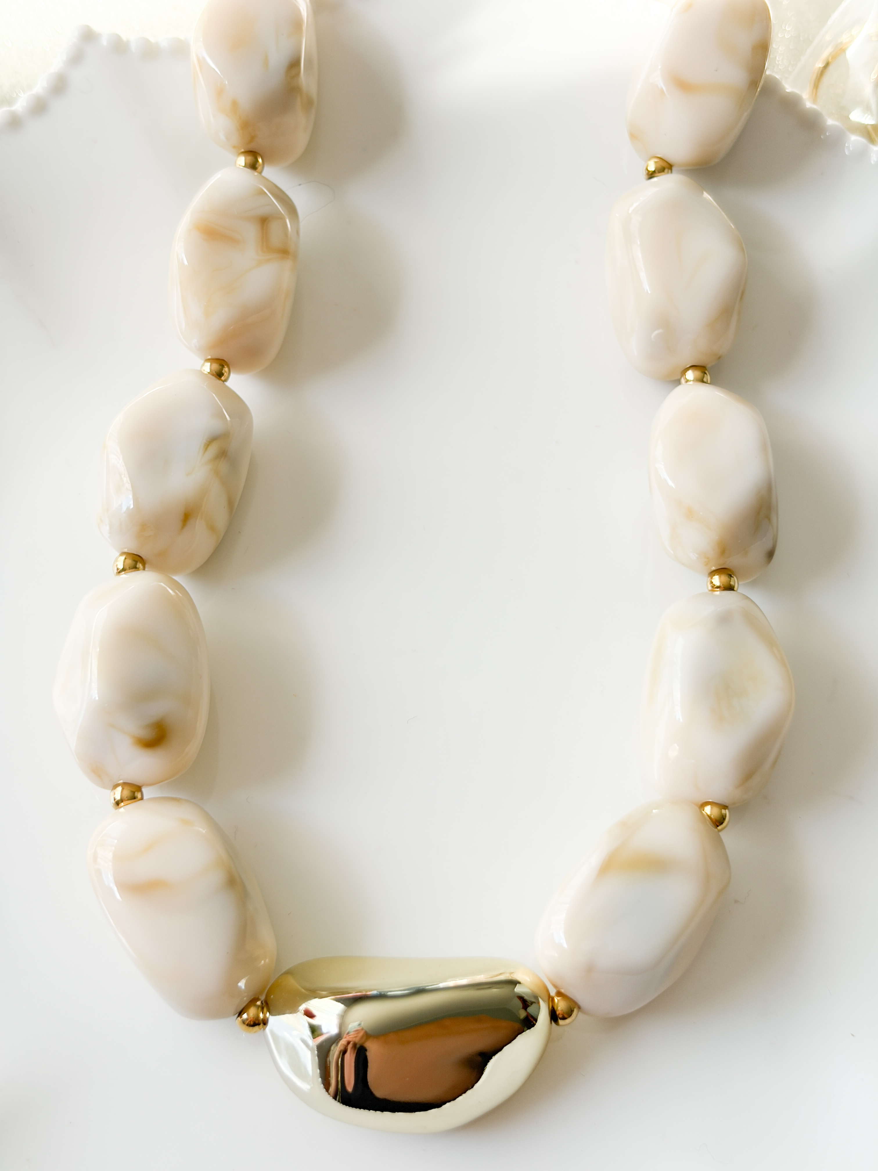 Collier Andy beige doré