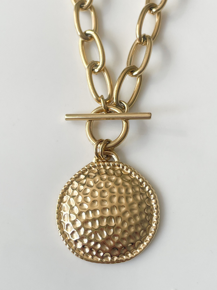Collier médaille doré