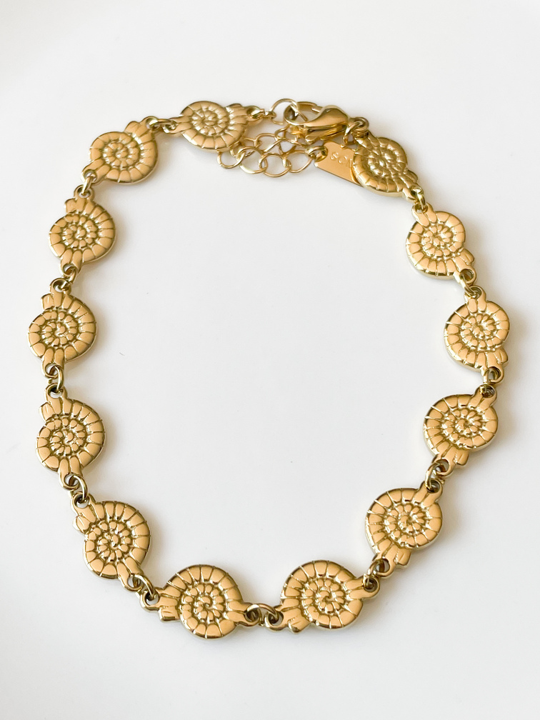 Bracelet de cheville coquillage doré