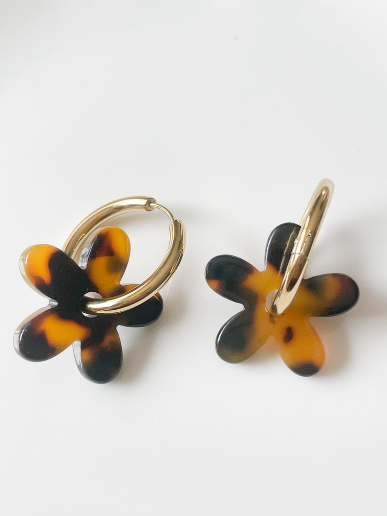 Boucles créoles fleurs marron doré