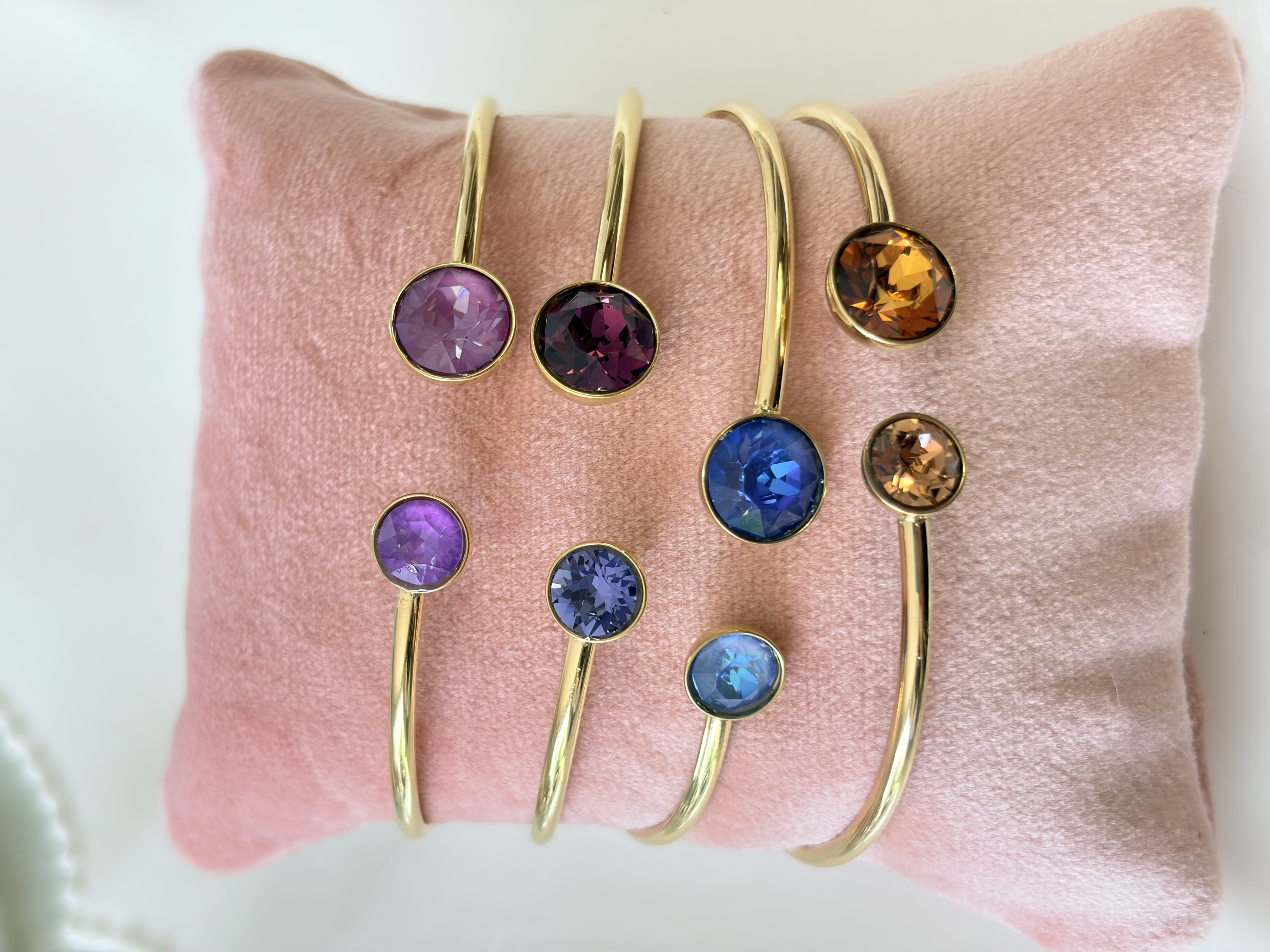Bracelet cristal fin violet prune doré
