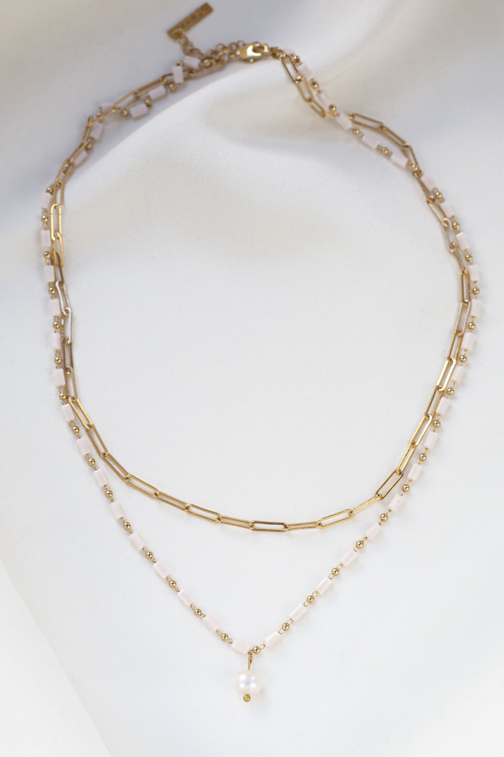 collier Alexa blanc doré de Shlomit Ofir