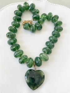 Collier Tissa coeur vert doré