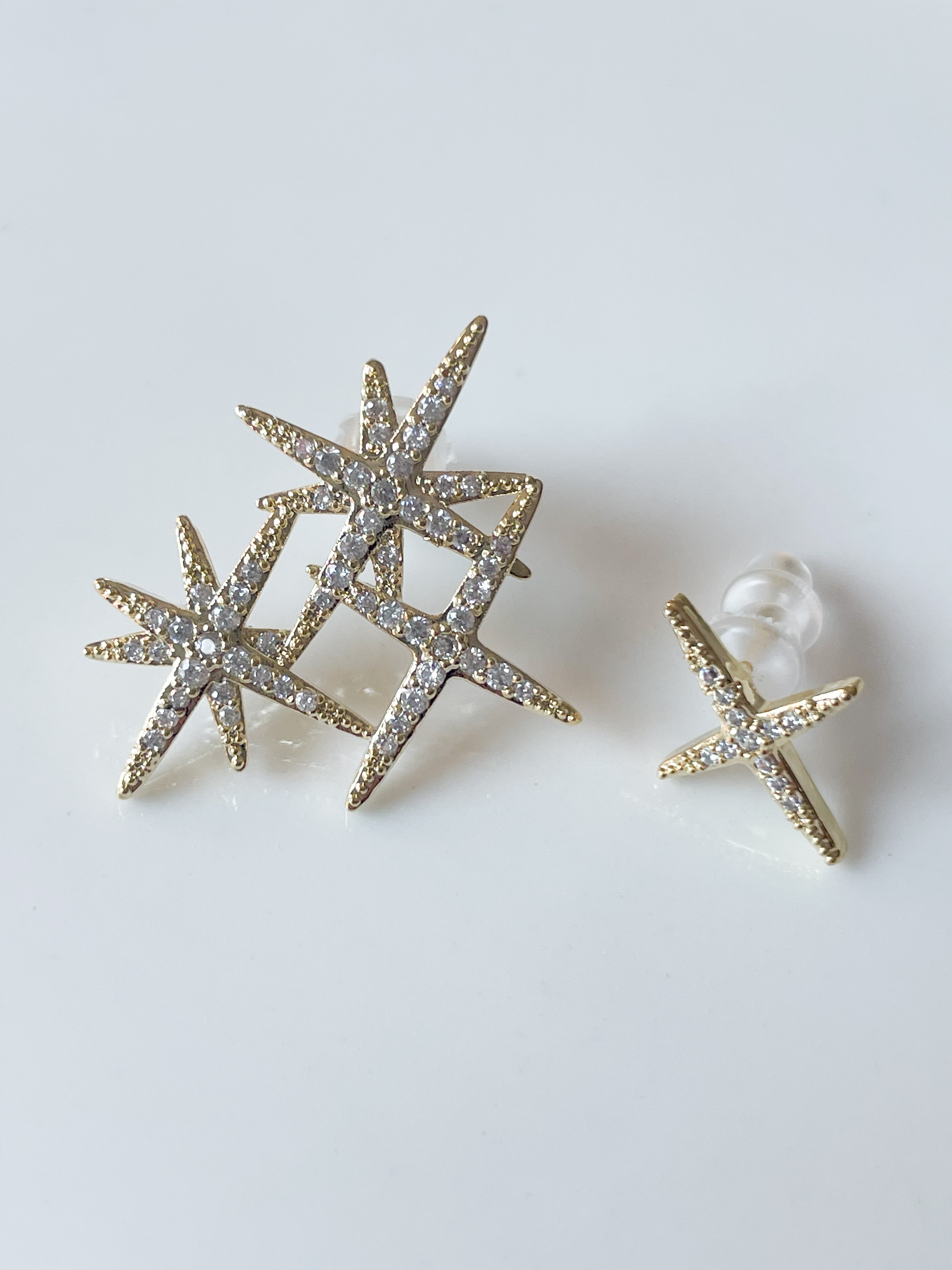 boucles Orion strass blancs doré