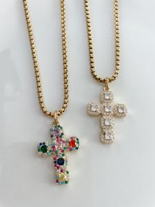 Collier croix multi doré