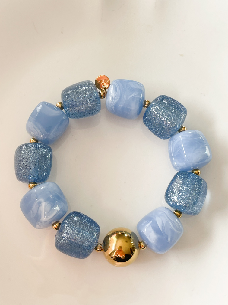 Bracelet perles paillettes bleu clair doré