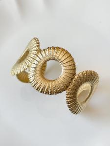 bracelet manchette médusa doré