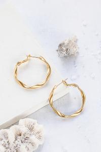 boucles Vibes large doré de Shlomit Ofir
