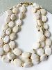 Collier beige multi doré