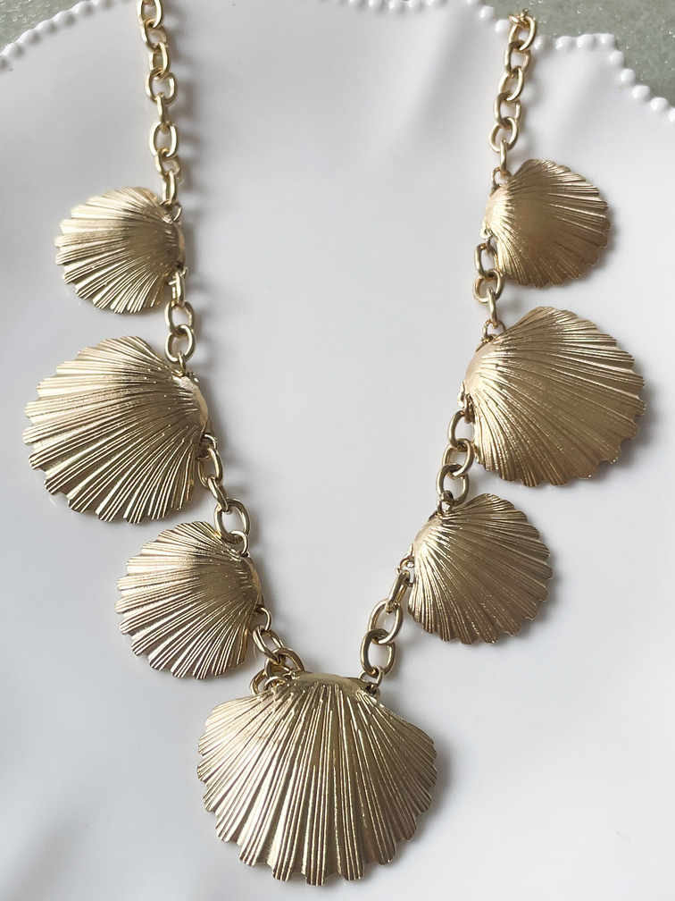 Collier Coquillage doré