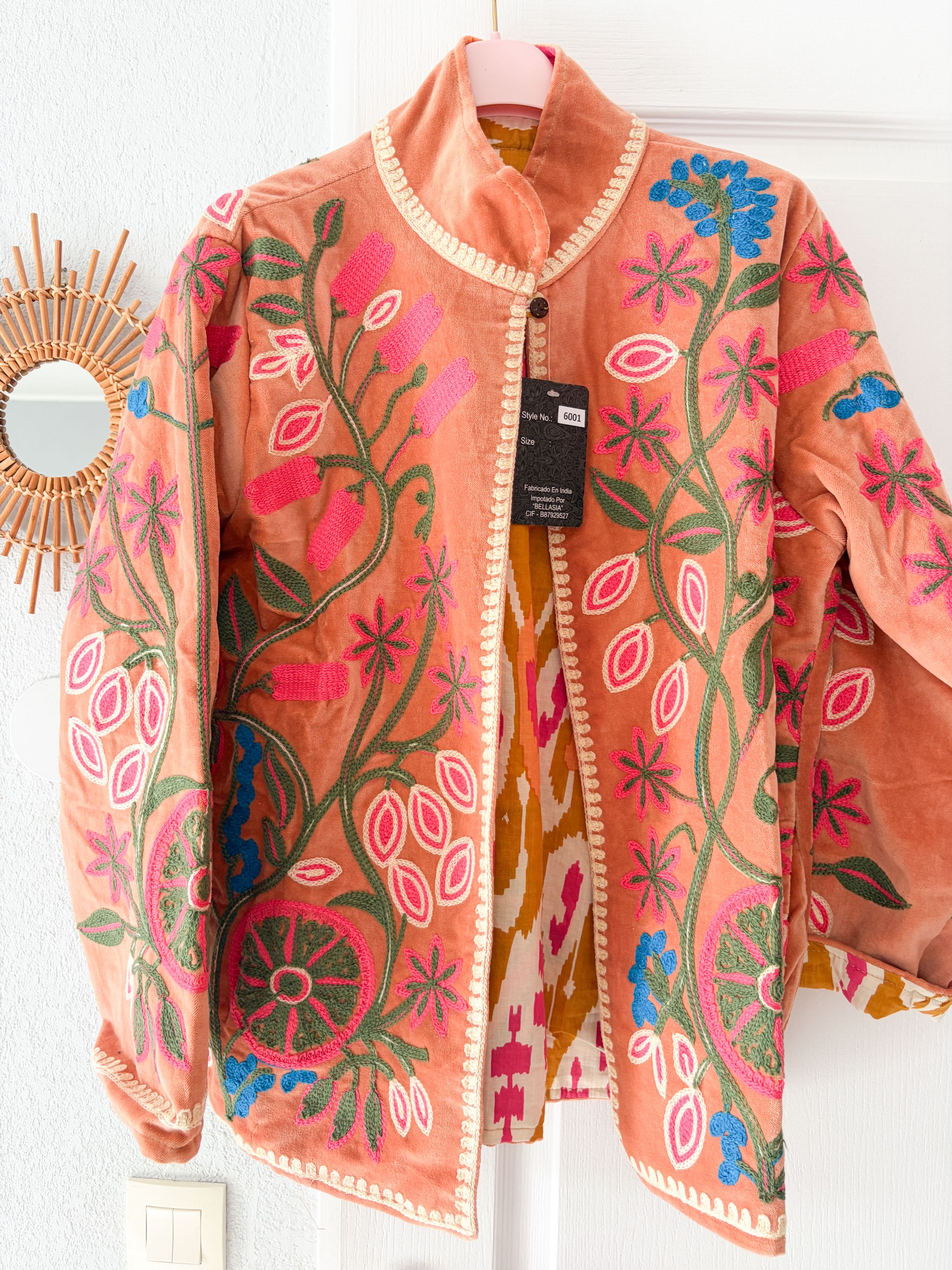 Veste brodée rose fluo taille unique