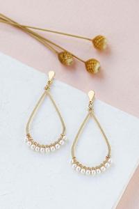 boucles Sahara nacre doré de Shlomit Ofir