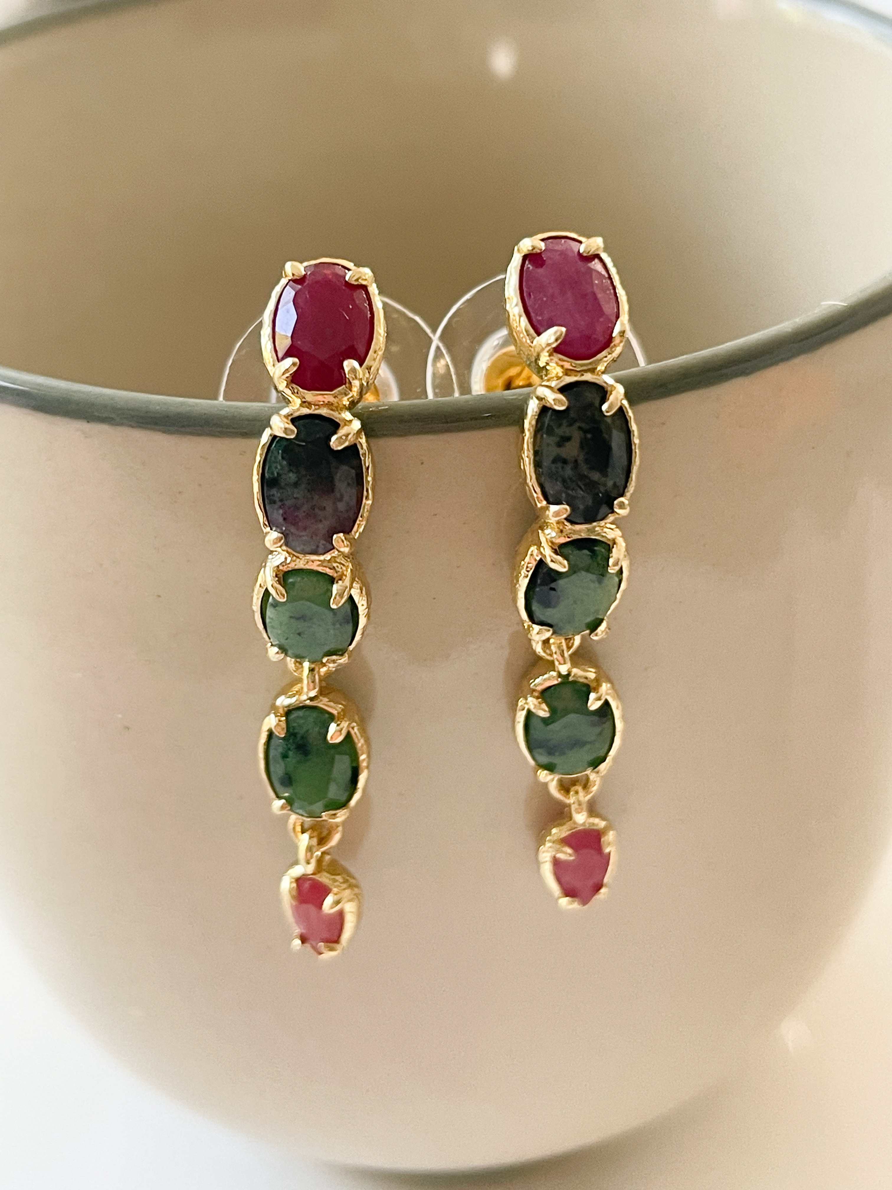 Boucles pierres Zoé vert doré 