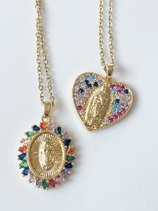 Collier Madone strass multi ovale doré