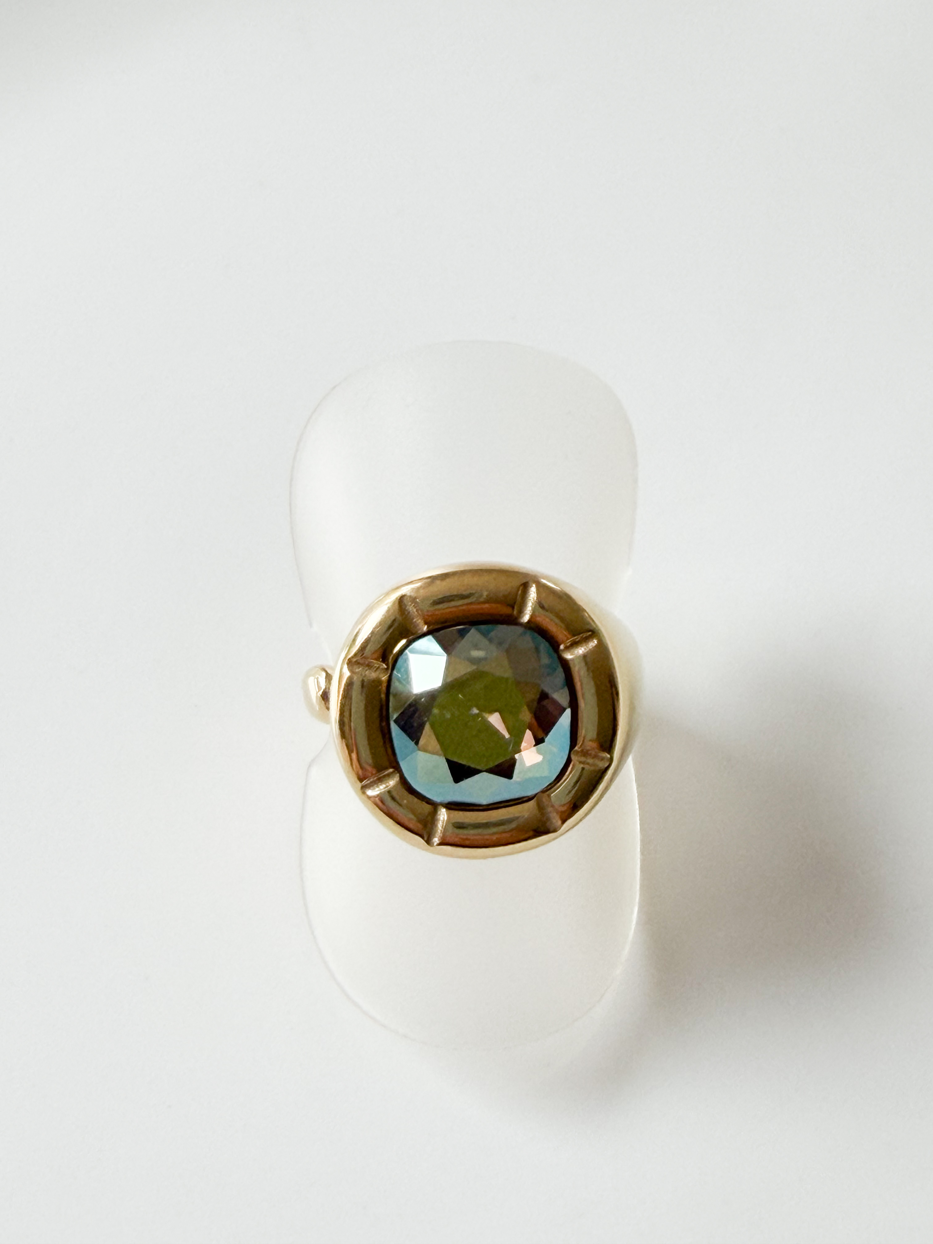 Bague cristal carré irisé doré