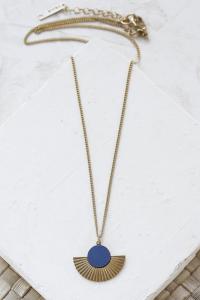 collier Addis bleu marine doré de Shlomit Ofir