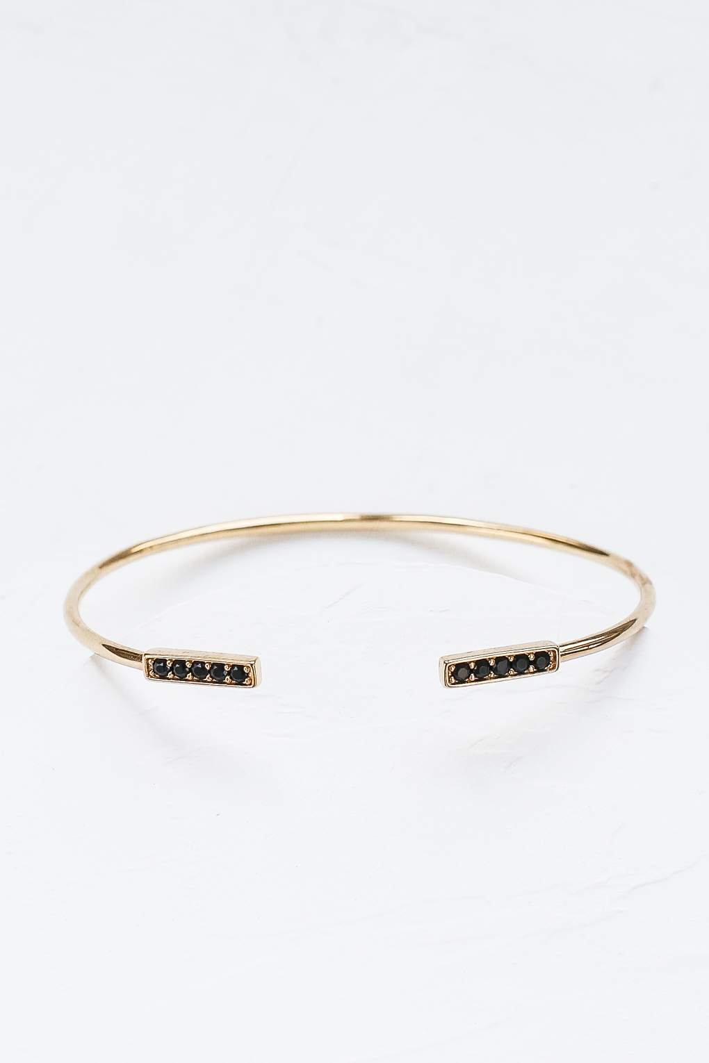 bracelet Gabrielle noir doré de Shlomit Ofir