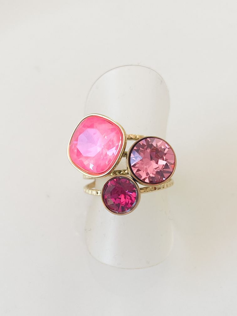 Bague cristal rose fluo doré