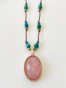 Collier pierres Lou vert rose doré