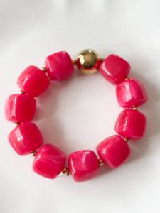 Bracelet perles rose framboise doré