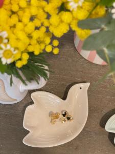 Coupelle oiseau beige