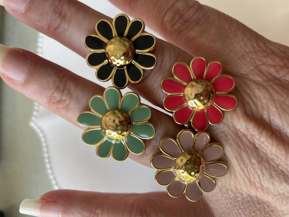 bague fleur beige doré