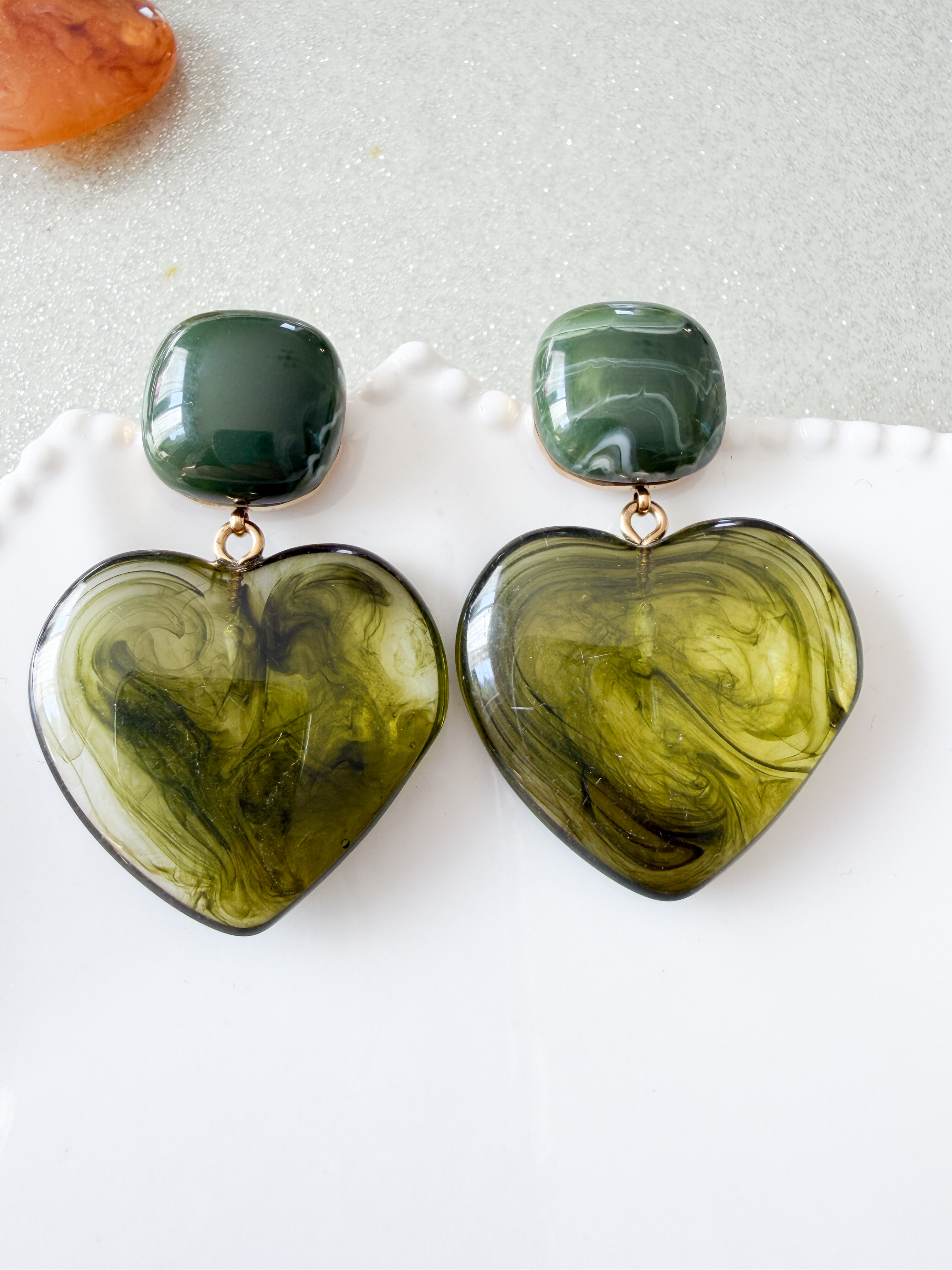 Boucles Lauriane coeur kaki doré