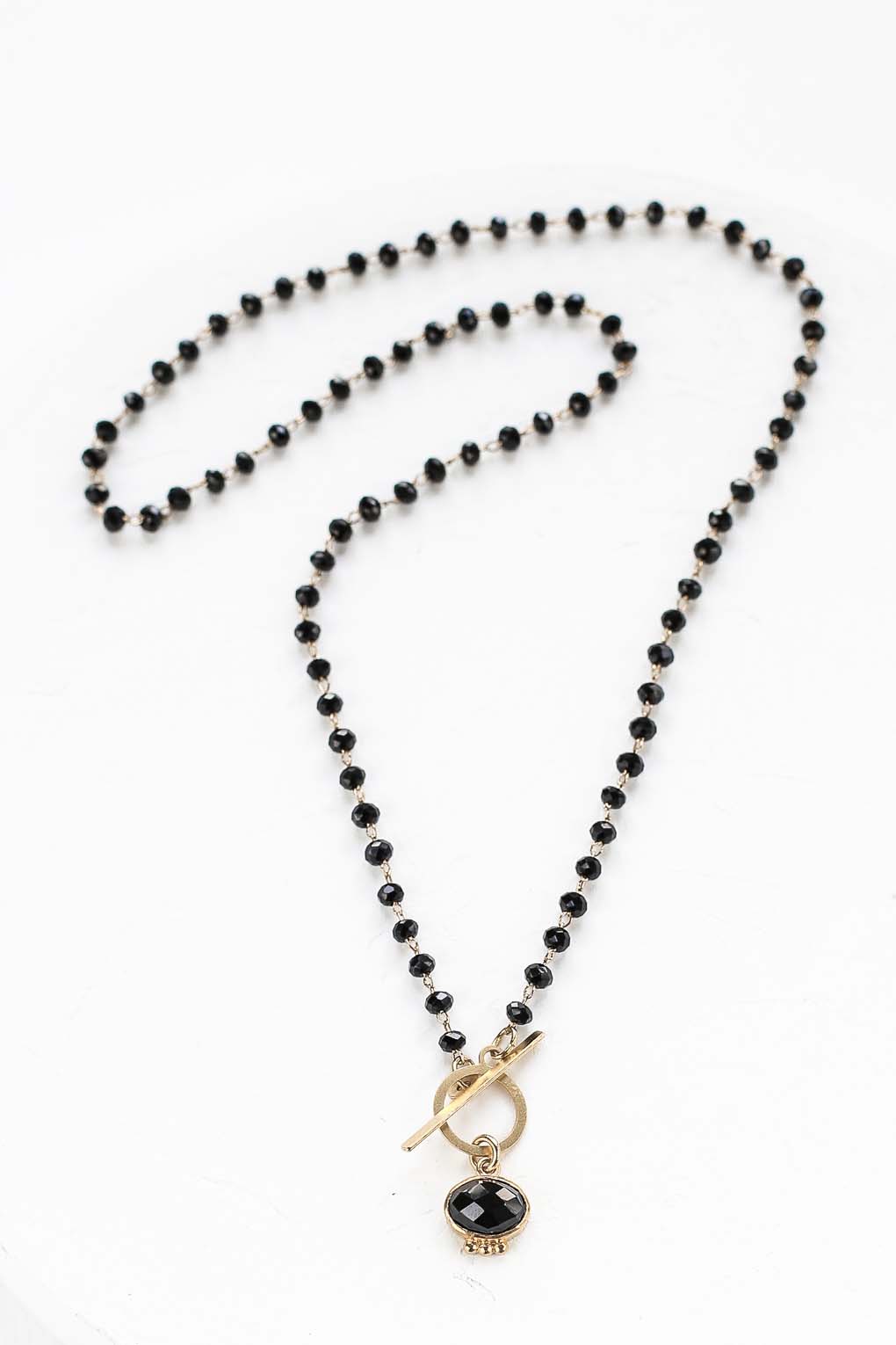 collier Rosemary noir doré de Shlomit Ofir