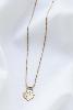 collier Gatsby blanc long doré de Shlomit Ofir