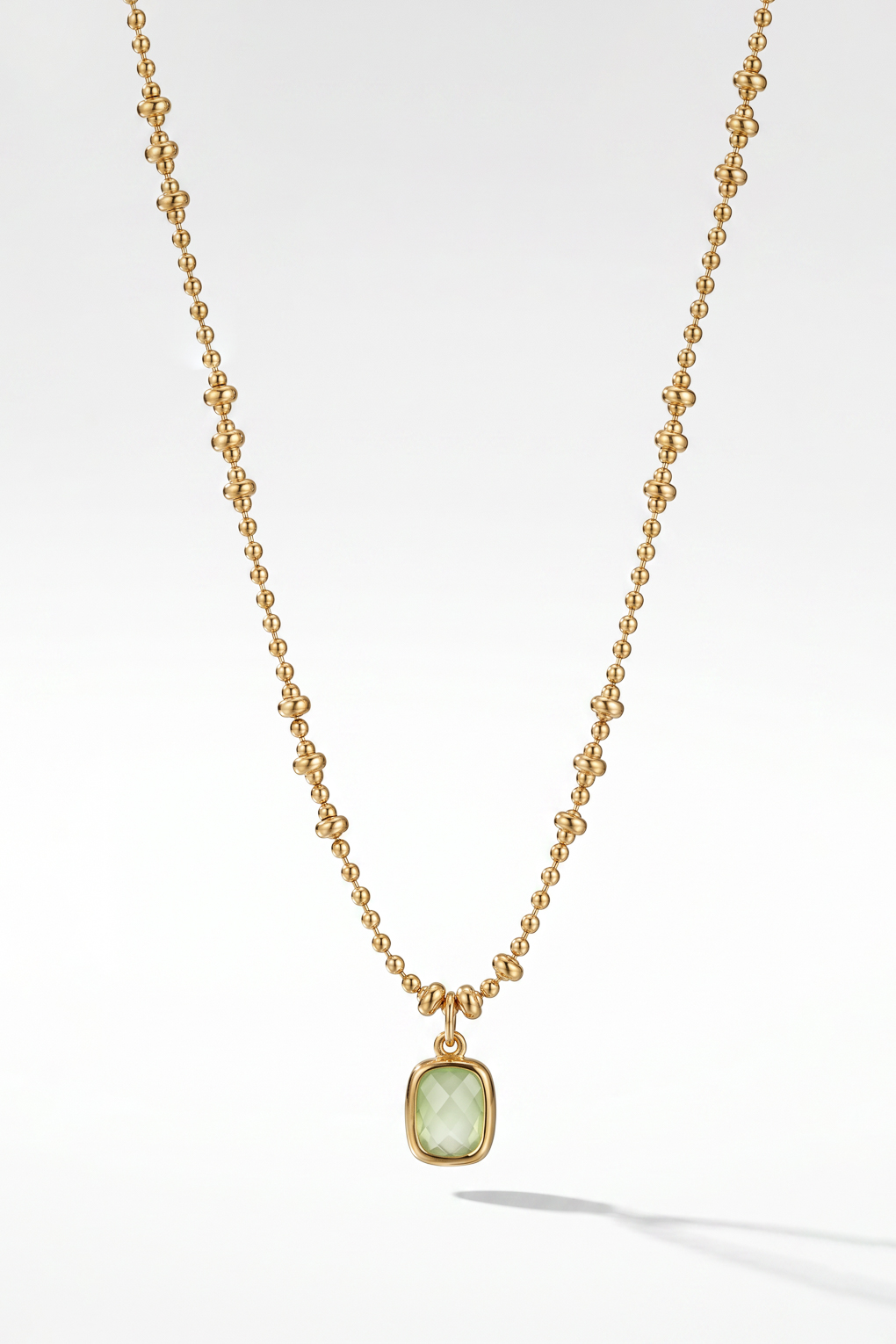 Collier neri vert doré de Shlomit